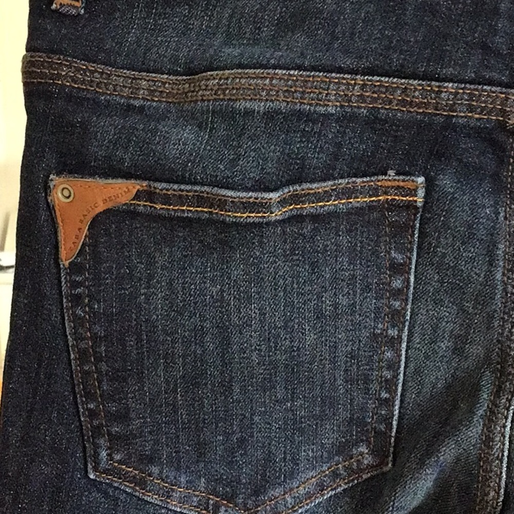 Jeans - Picture 7 of 11